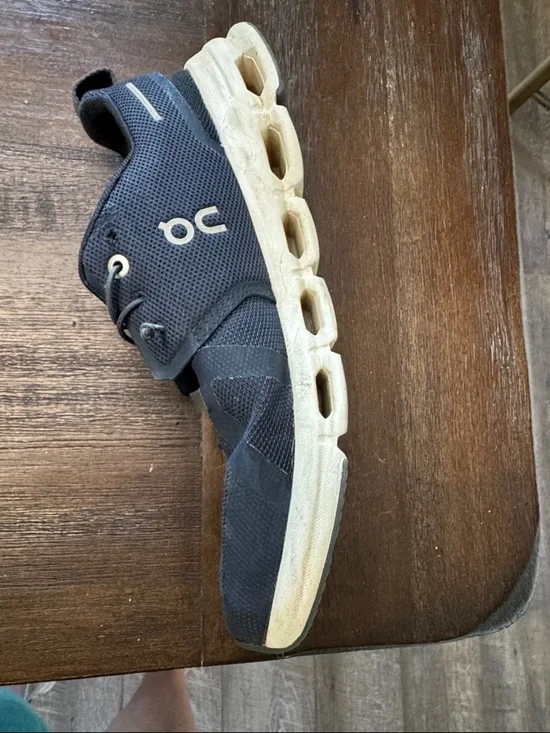 On Running Kids Navy and White Lightweight Sneakers - Picture 5 of 8